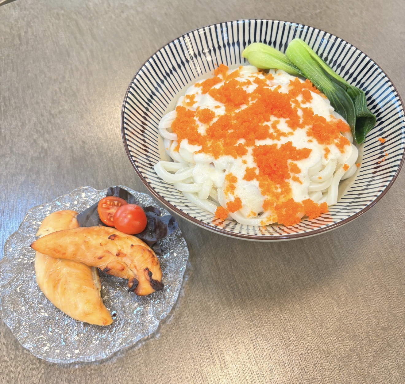 鮮嫩雞肉輕盈高纖烏冬