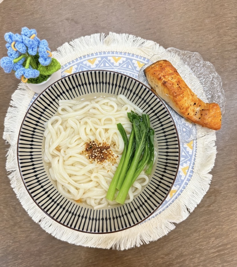 挪威三文魚烏冬